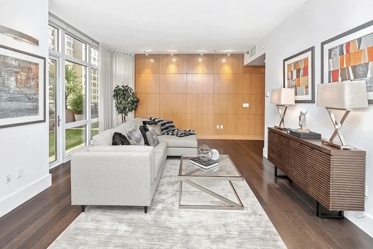 Living room in a Milan condominium apartment